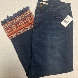 Jeans- New- Embroidered details